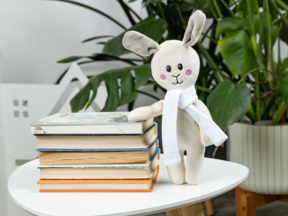 Мягкая игрушка Beastie Toys, заяц с белым шарфом-7