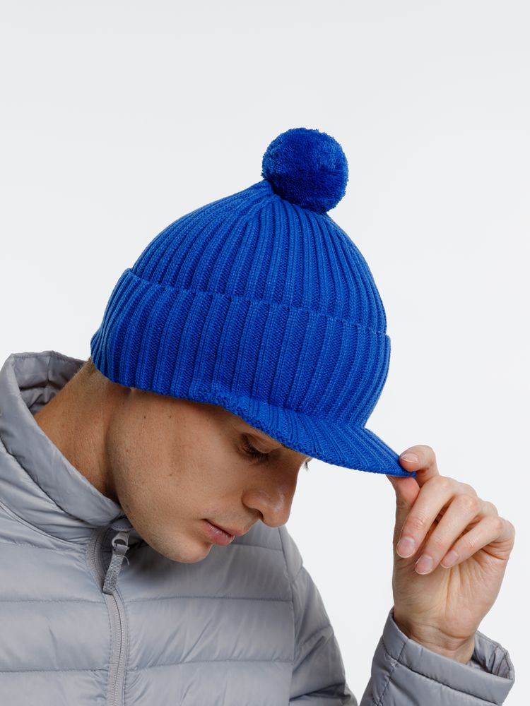 Вязаная шапка с козырьком Peaky, синяя (василек)-7