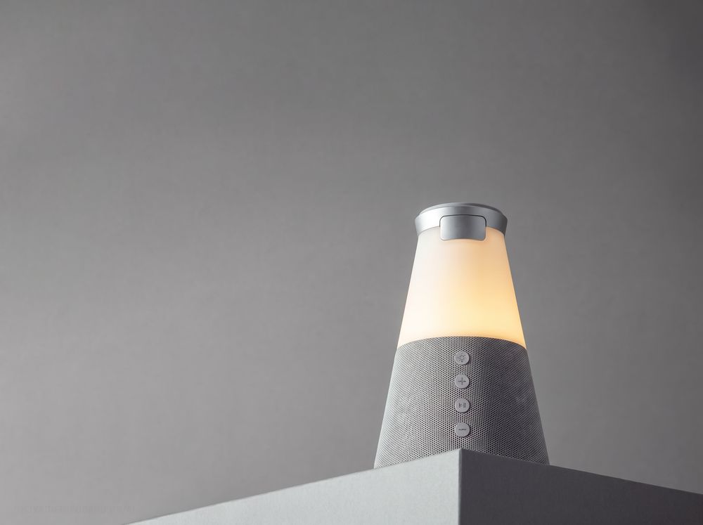 Bluetooth-колонка с беспроводной зарядкой и подсветкой Cone Sonance, серая-9
