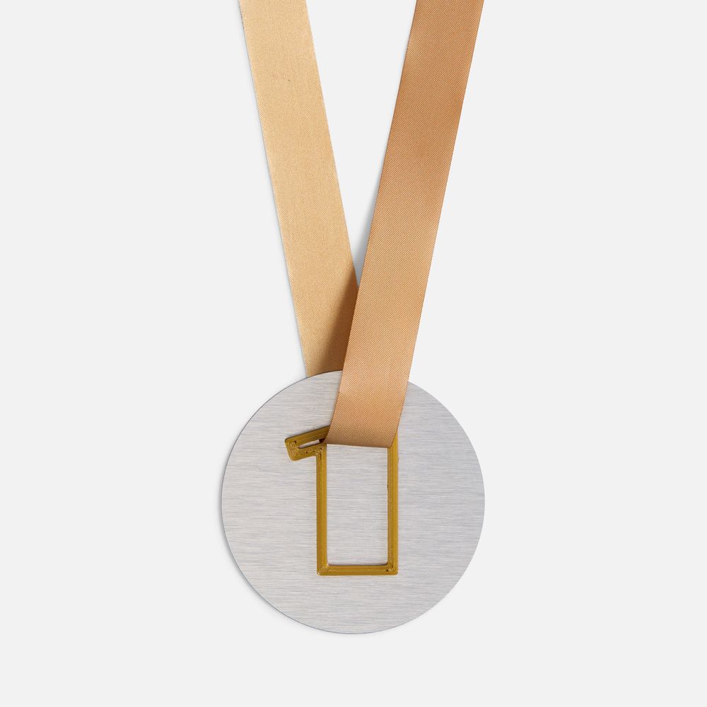 Медаль Fundo, серебристая с 3D-подвеской Symbol, цифра 1-1