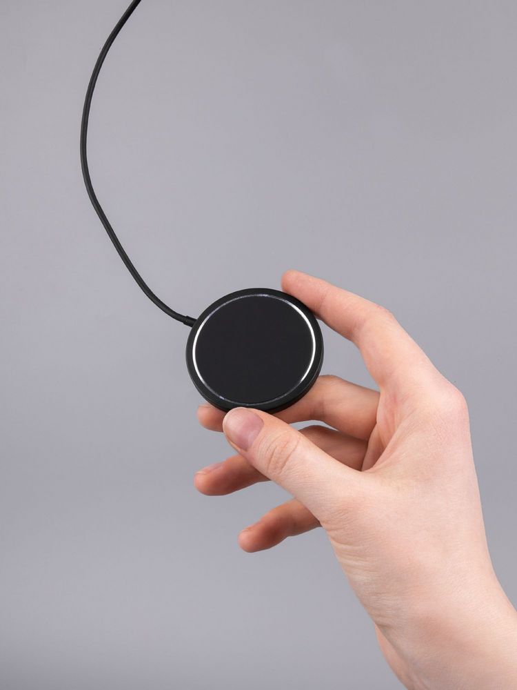 Беспроводное зарядное устройство с магнитами Magmate, черное-7