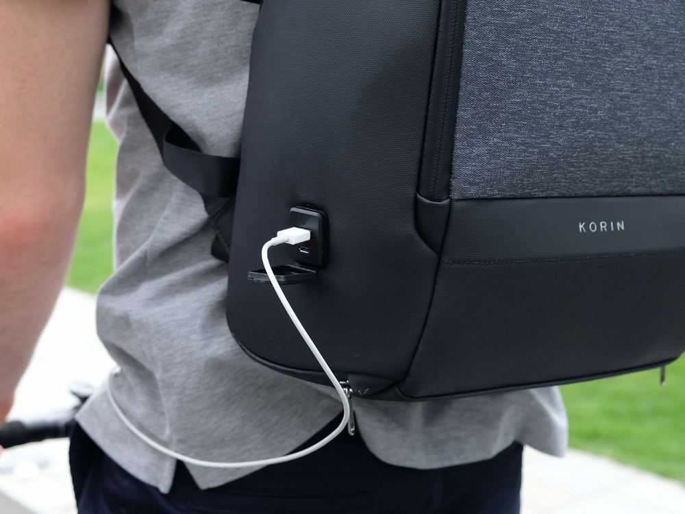 Антикражный рюкзак FlexPackPro для ноутбука 15.6", серый/черный-16