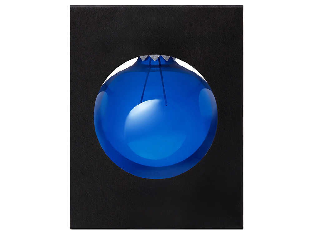 Стеклянный елочный шар "Christmas bauble", синий прозрачный, с серебристым колпачком в черной коробке-2