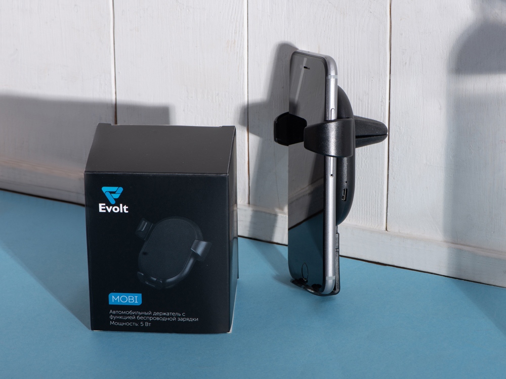 Автомобильное беспроводное зарядное устройство "Mobi", 5 Вт, черный-8