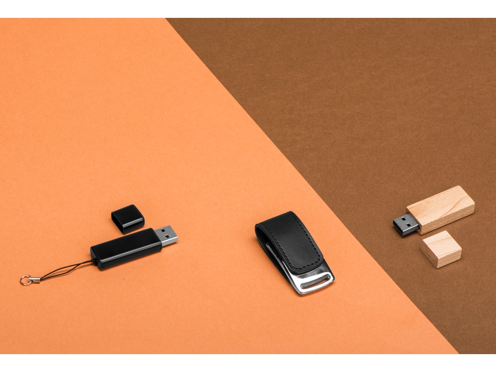 Флеш-карта USB 2.0 16 Gb с магнитным замком "Vigo", черный/серебристый-3