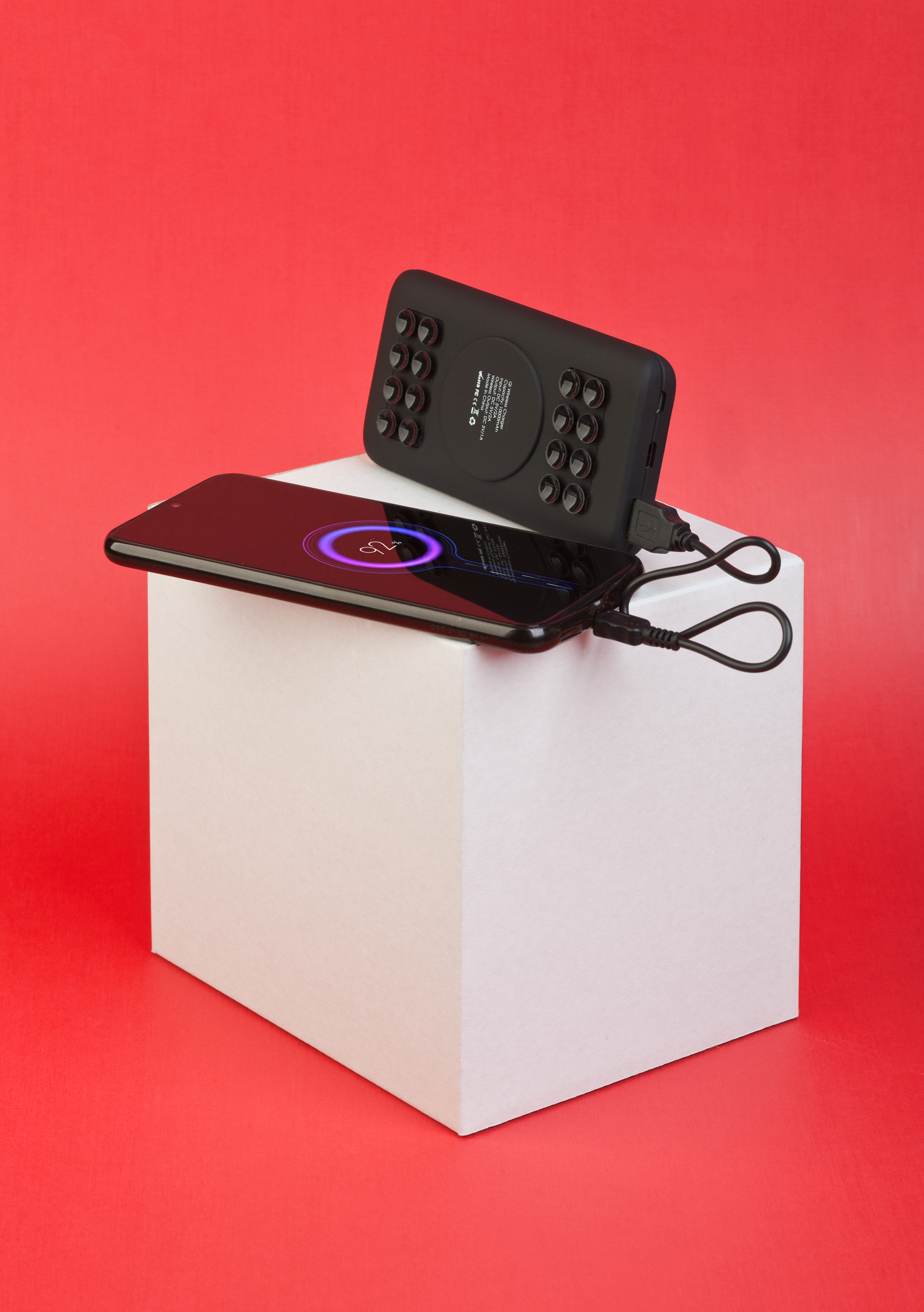 Беспроводное зарядное устройство "Ten SOFTTOUCH", 10000 mAh-3