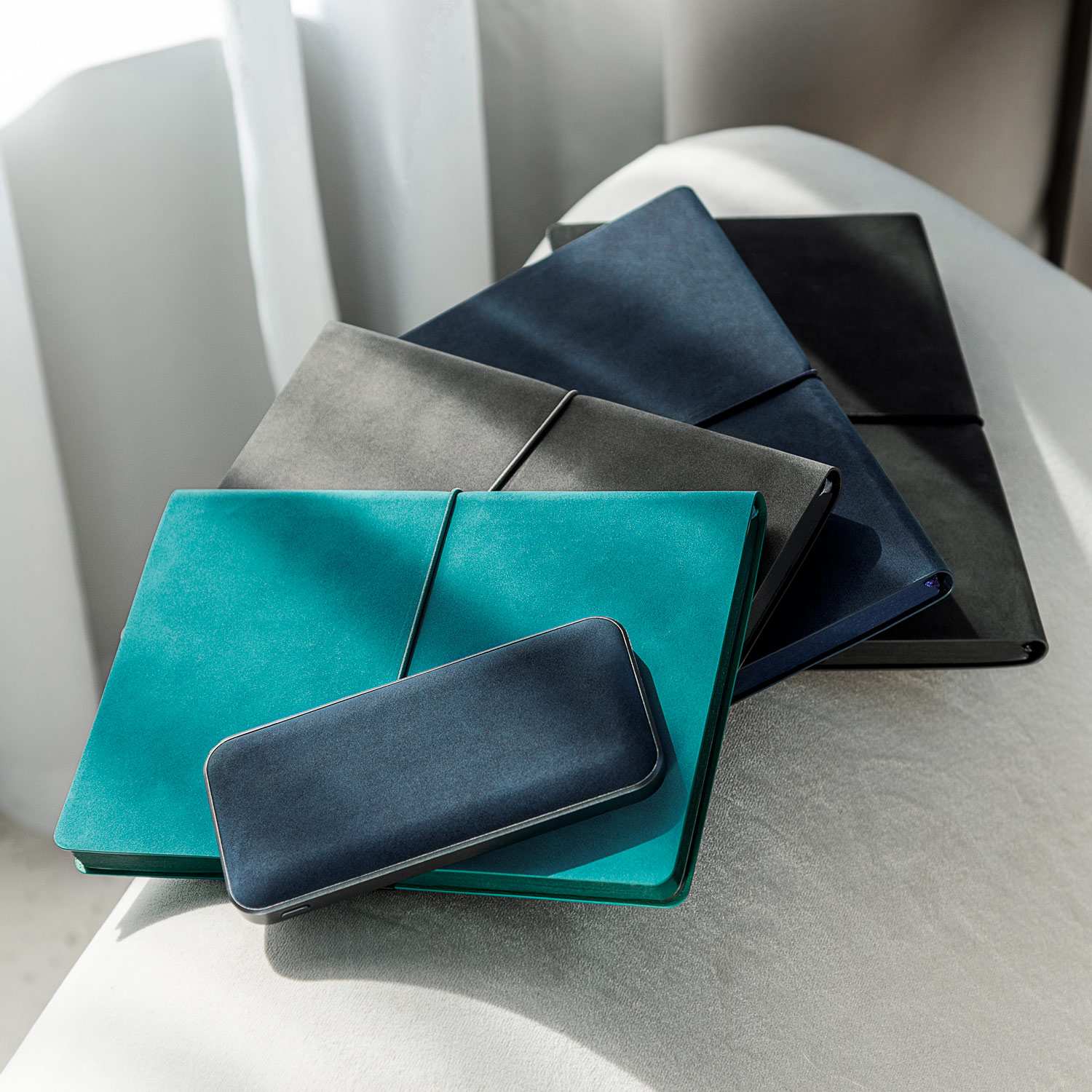 Внешний аккумулятор Ин Велюр (In Velour) 10000 mAh, синий-9