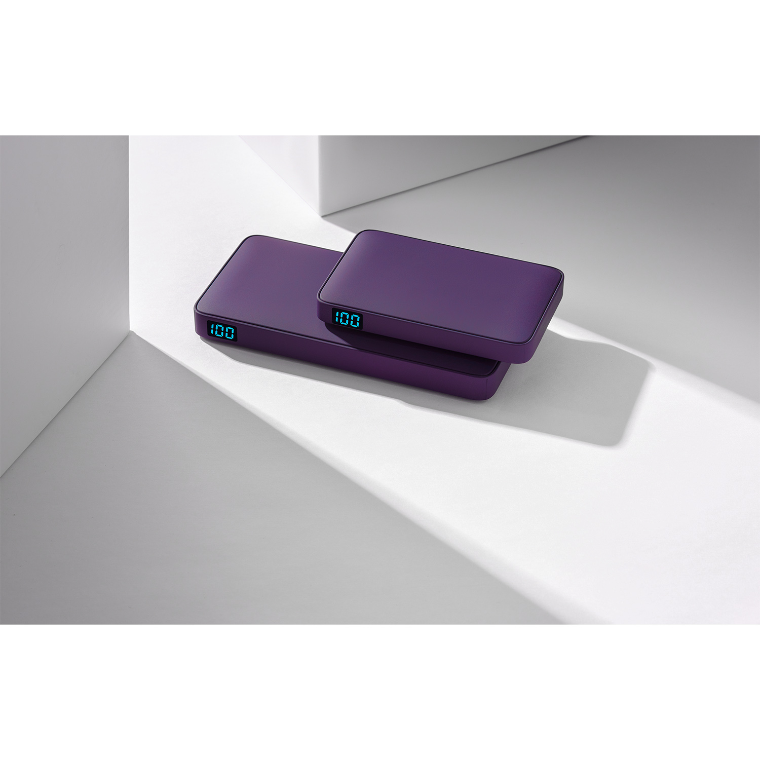 Внешний аккумулятор с подсветкой Анкор Плюс PD (Ancor PD Plus) 10000 mAh, фиолетовый-8
