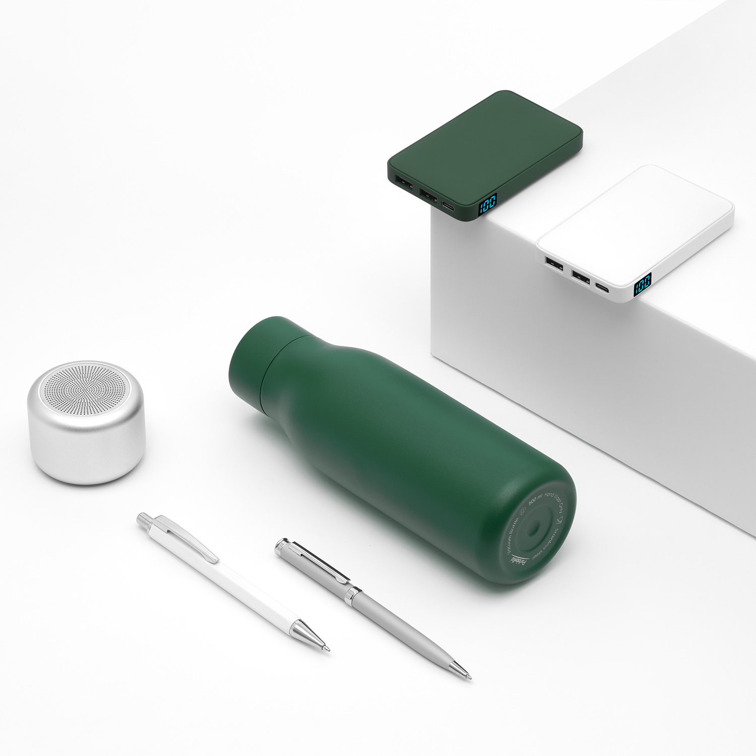 Внешний аккумулятор с подсветкой Анкор (Ancor) 5000 mAh, зеленый-12