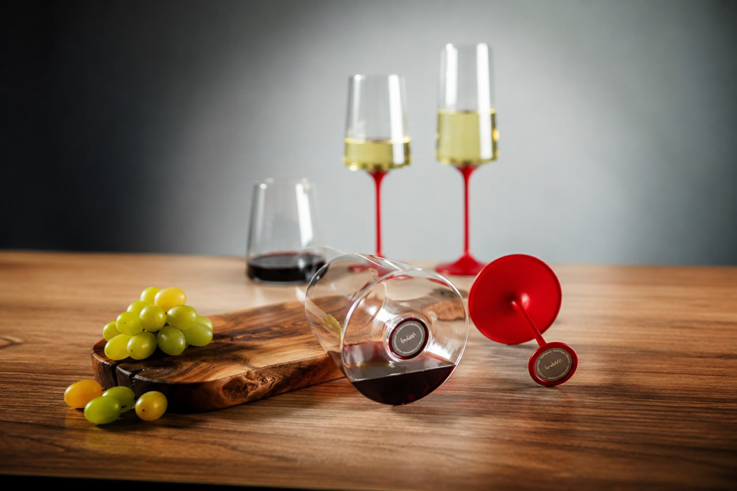 Ножка для бокала на магните Trebonn SplitGlass-8