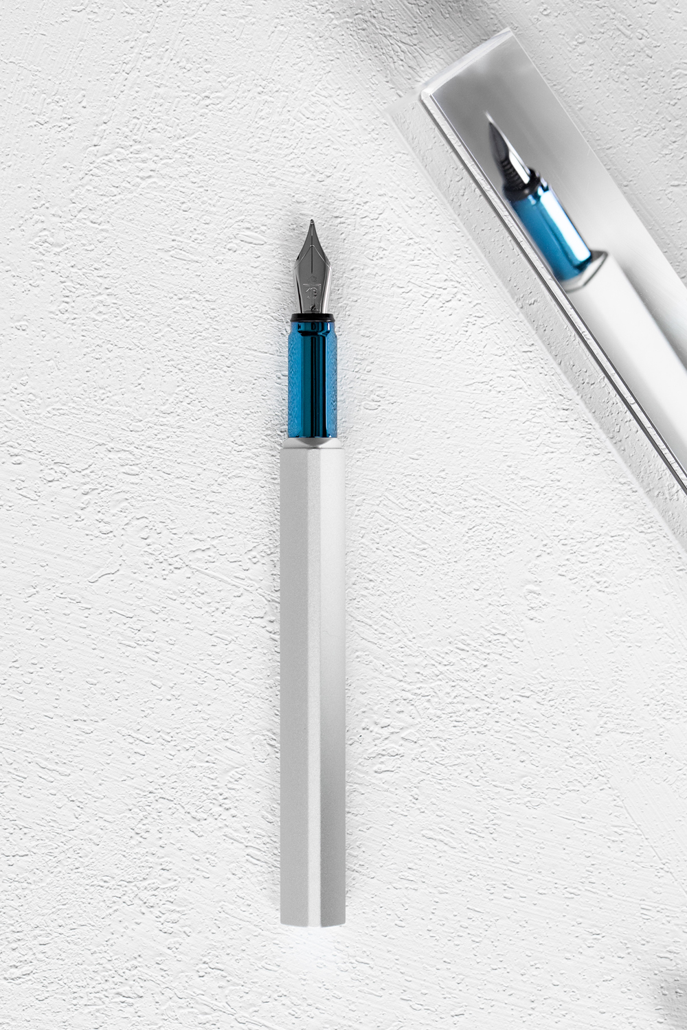 Перьевая ручка PININFARINA PF One SILVER /BLUE-15