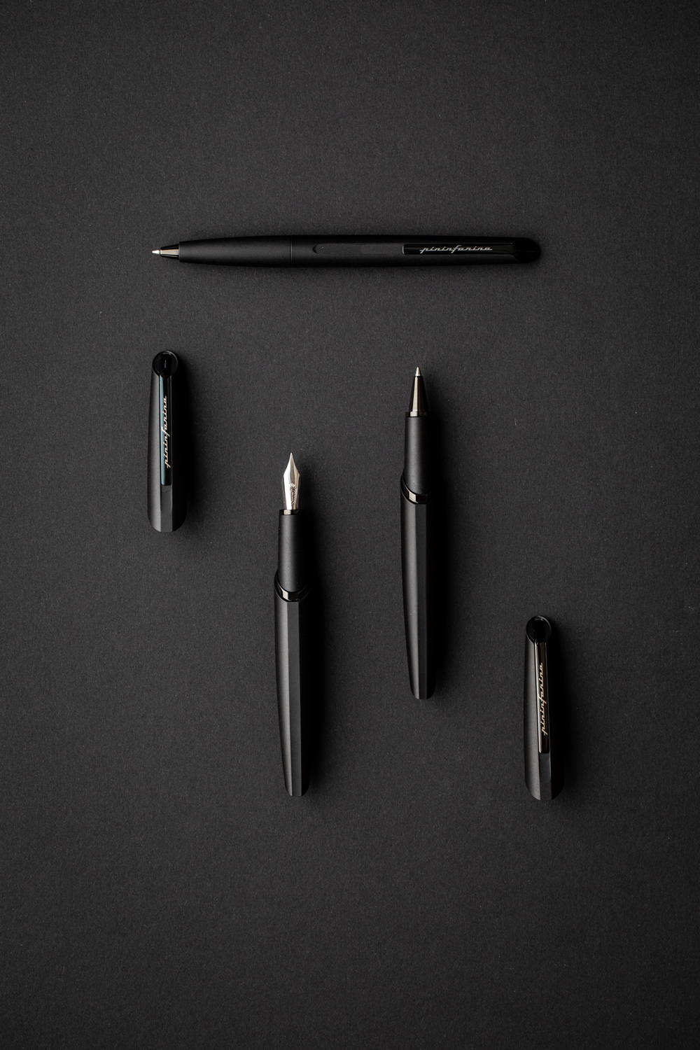 Роллер PININFARINA PF Two BLACK-12