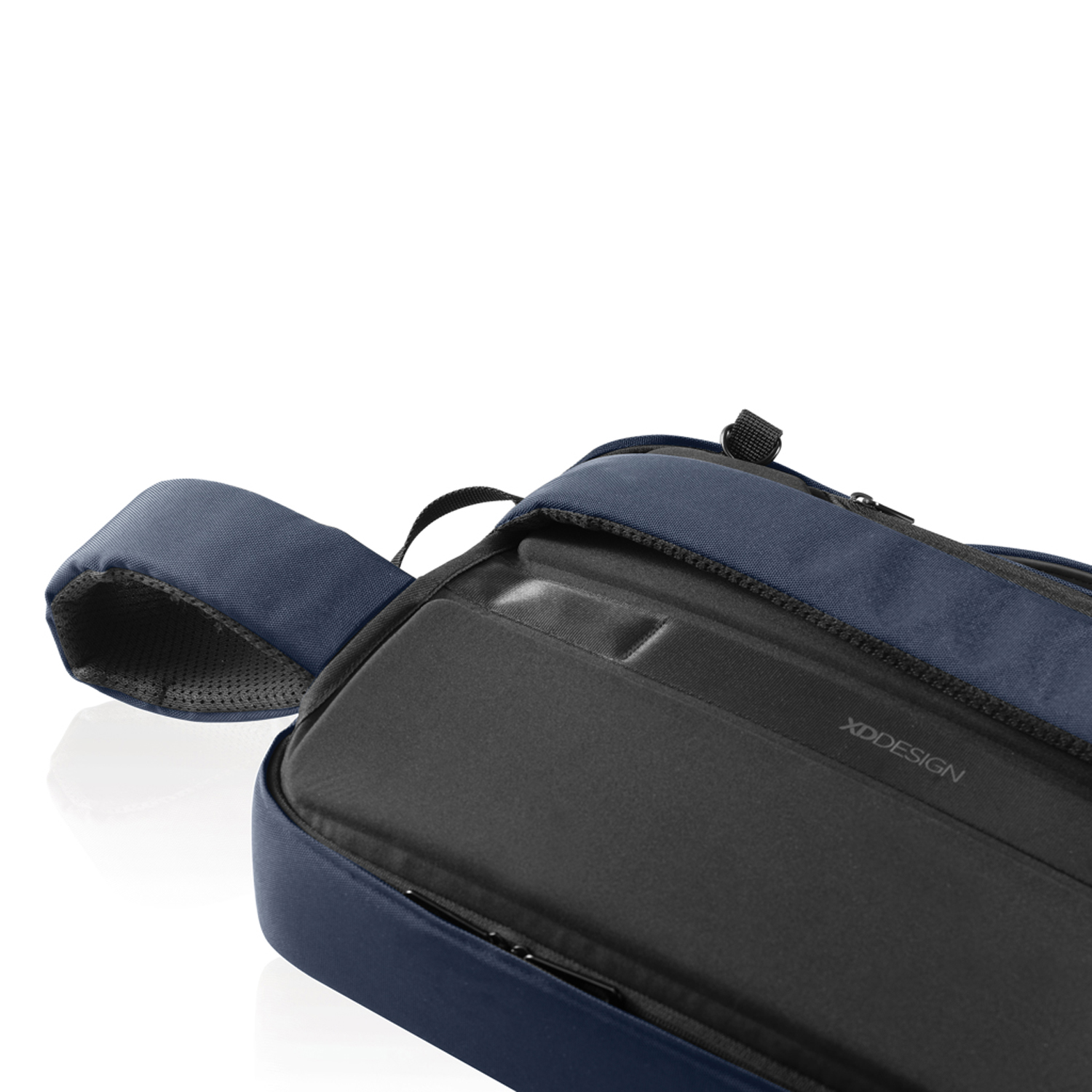 Сумка-рюкзак XD Design Bobby Bizz 2.0 с защитой от карманников-6