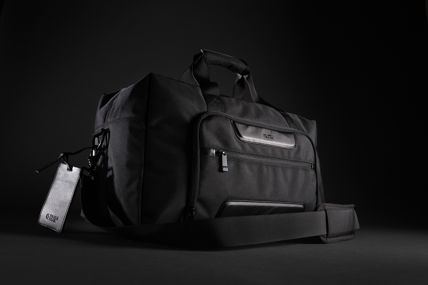 Дорожная сумка Swiss Peak Voyager из RPET AWARE™-4