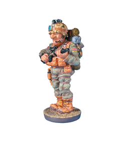 Скульптура "Военный"
